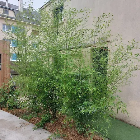 House In Holiday home Caen